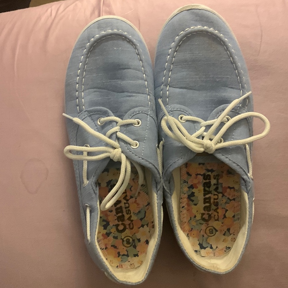 Canvas casuals size 8 light blue shoes